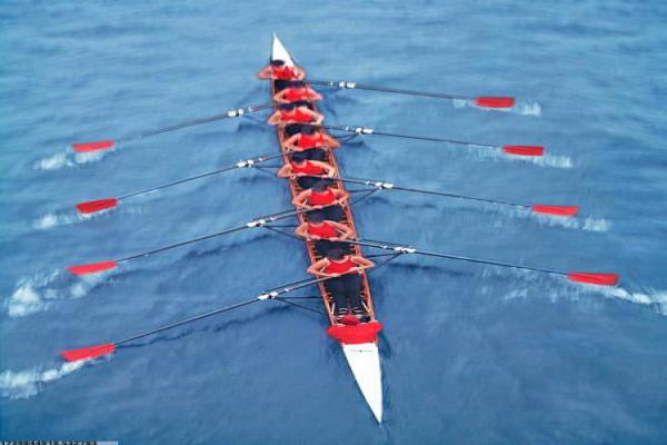 如何选择体育培训机构的附加服务与礼品？