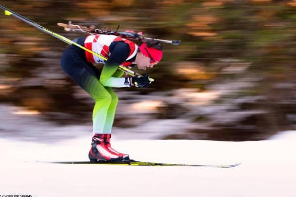 漫画形式介绍一个常见体育项目